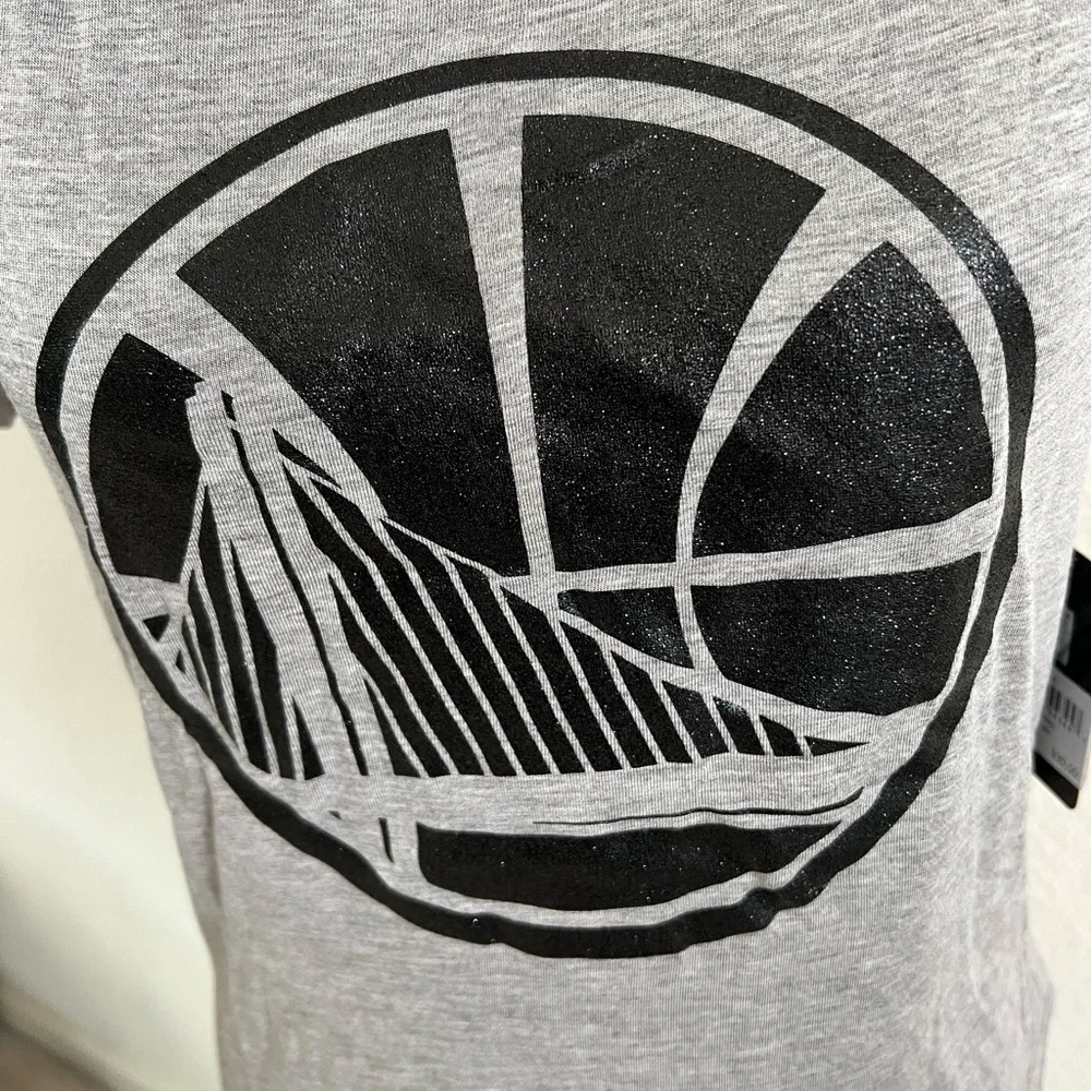 NWT Golden State Warriors T-Shirt - Picture 5 of 6